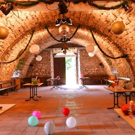 Les Cabannes 2p 2 Semesteranläggning (resort) *